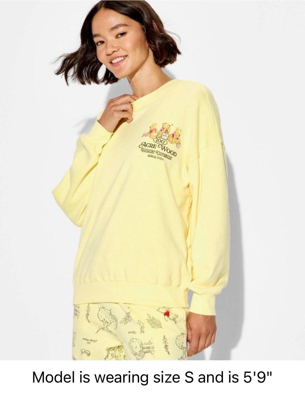 Disney Yellow Winnie the Pooh "100 Acre Wood" Graphic Pullover Swearshirt XXS